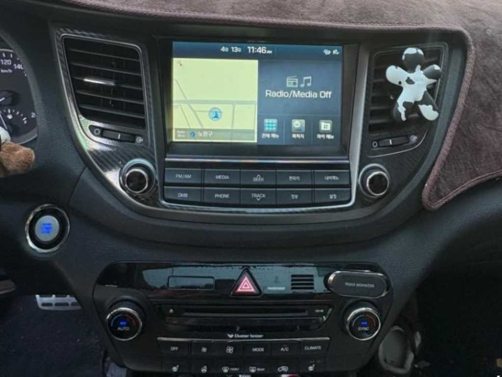 HYUNDAI Tucson - Vista 4