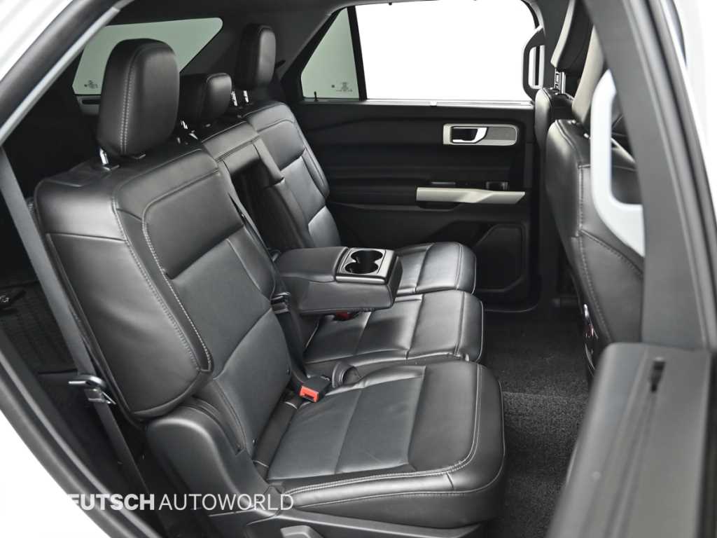 Ford Explorer - Vista 12