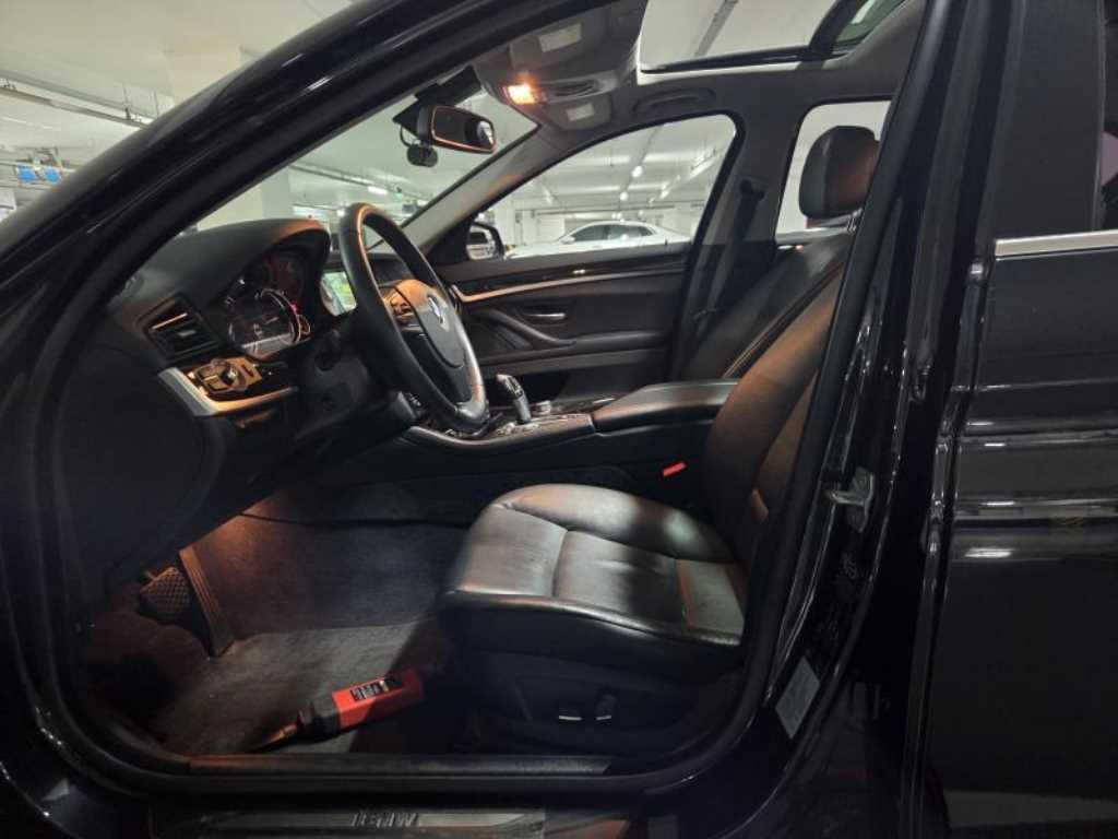 BMW 5 Series - Vista 11