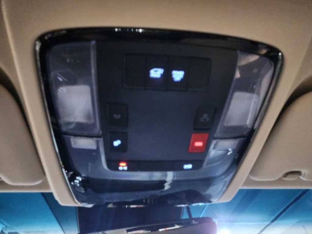 HYUNDAI Staria 2025 Negro - Importación desde Corea - HF Imports Iquique - Foto 16