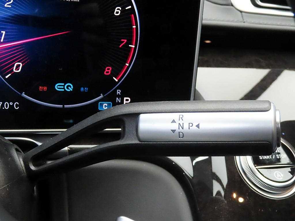 Mercedes Benz S Class - Vista 10