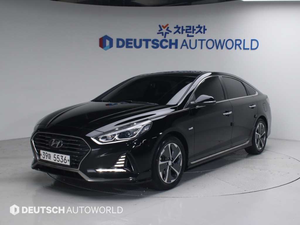 HYUNDAI Sonata 2018 Negro - Importación desde Corea - HF Imports Iquique - Foto 1