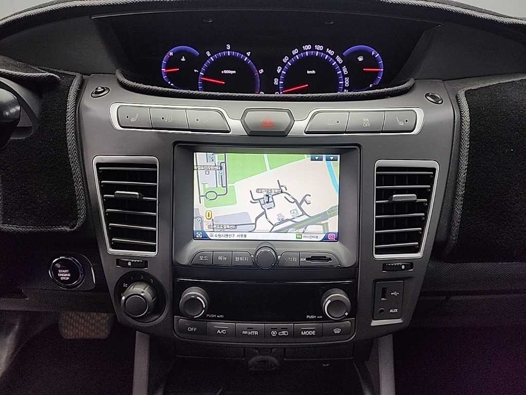 Ssangyong Korando - Vista 10