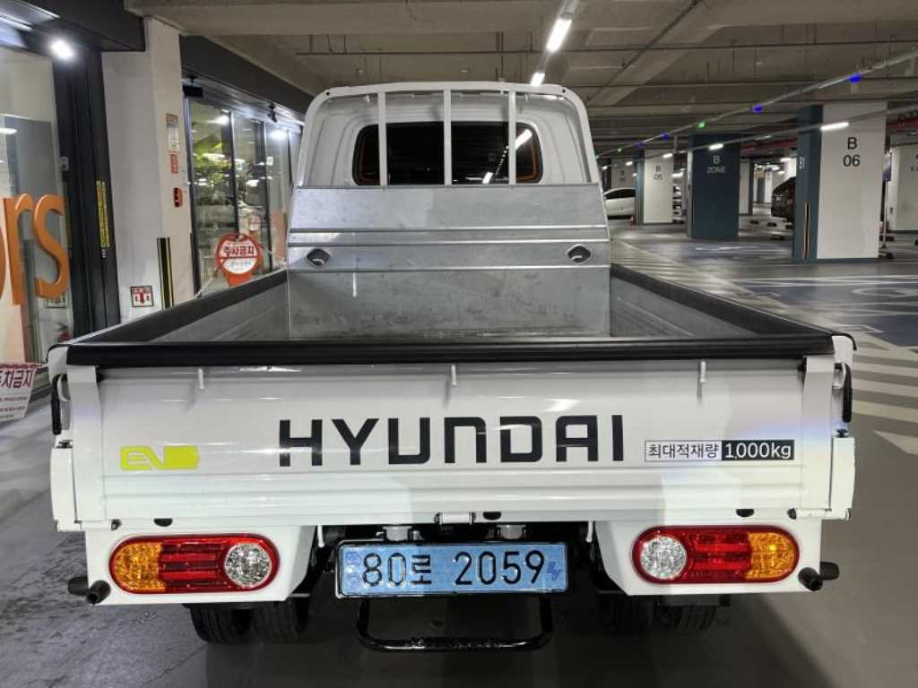 Small Truck Cargo (small) - Vista 5