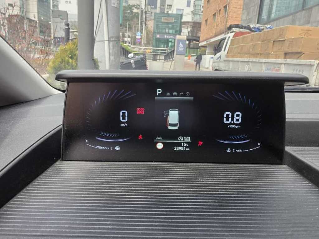 HYUNDAI Staria - Vista 12