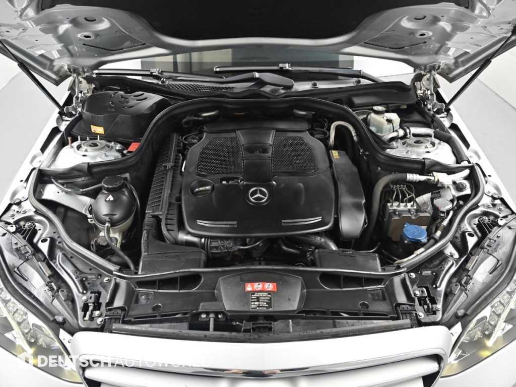 Mercedes Benz E class - Vista 6