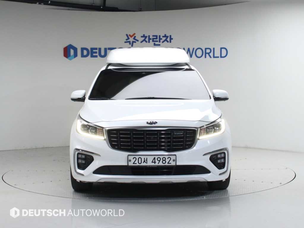 KIA Carnival - Vista 3