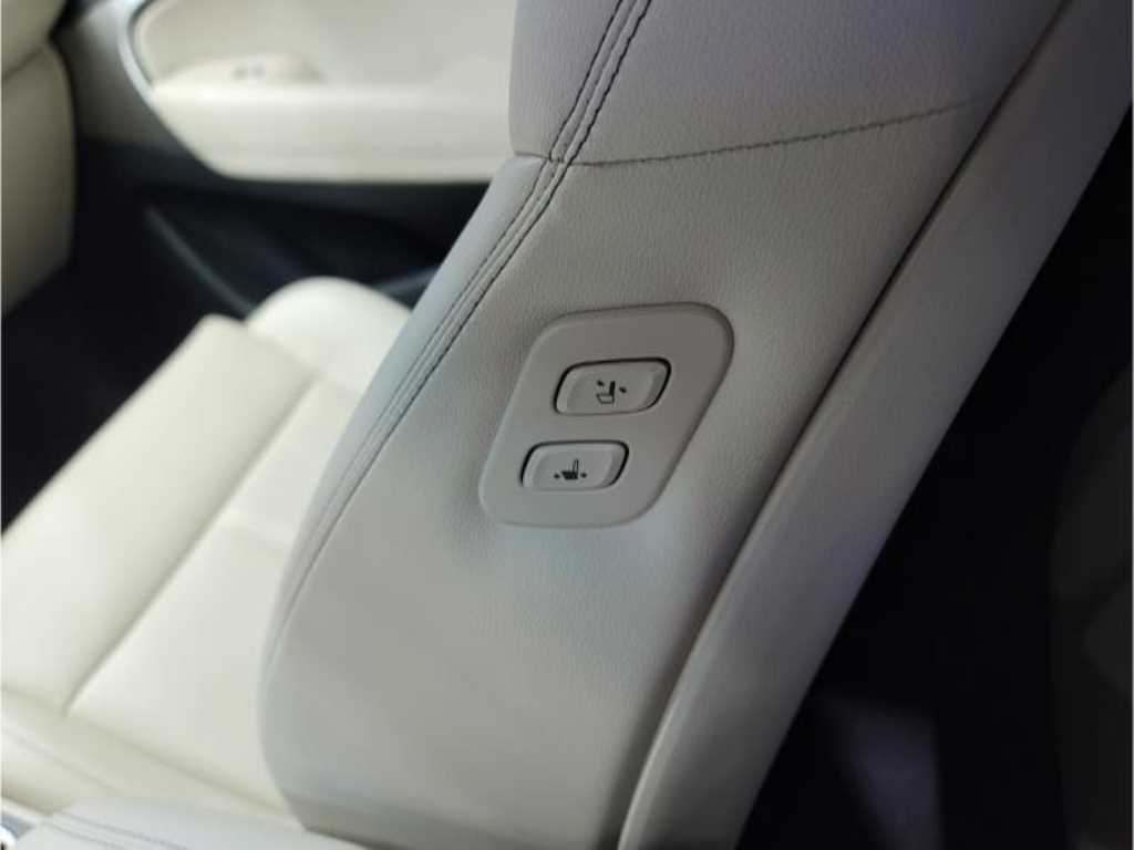 Genesis G70 2024 - Importación desde Corea - HF Imports Iquique - Foto 16