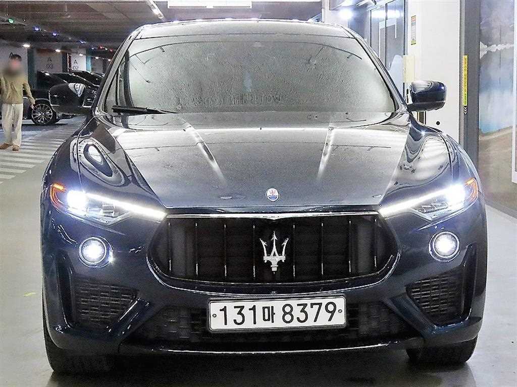 Maserati Levante - Vista 3