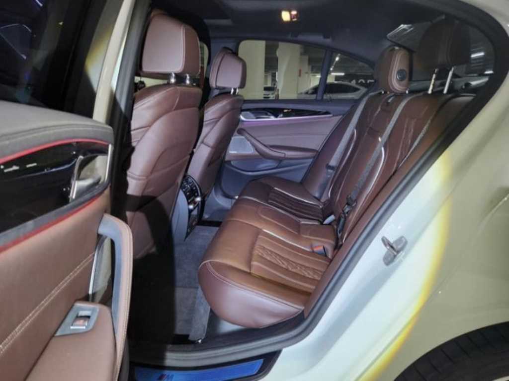 BMW 5 Series - Vista 6