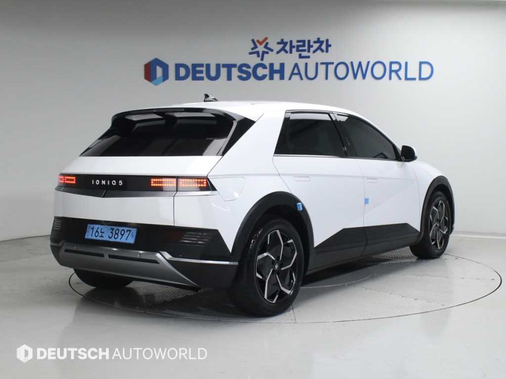 HYUNDAI Ioniq 5 - Vista 2