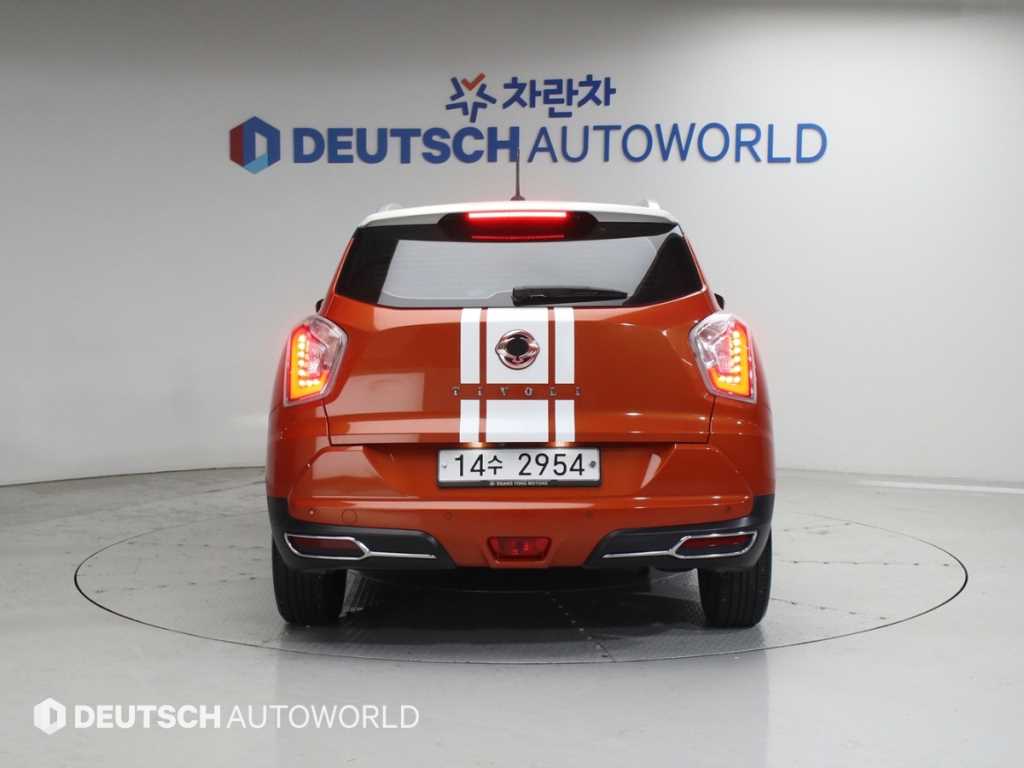 Ssangyong Tivoli - Vista 4