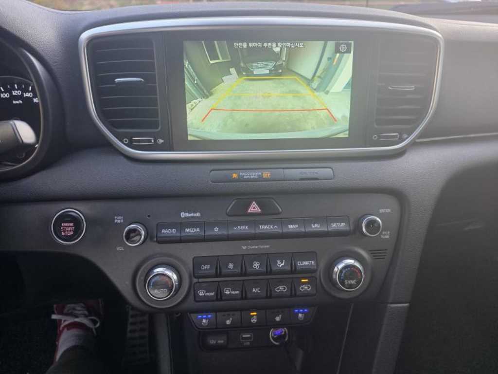 KIA Sportage - Vista 5