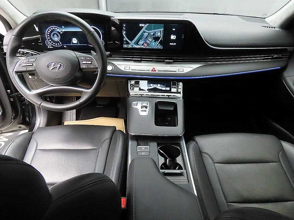 HYUNDAI Grandeur - Vista 7