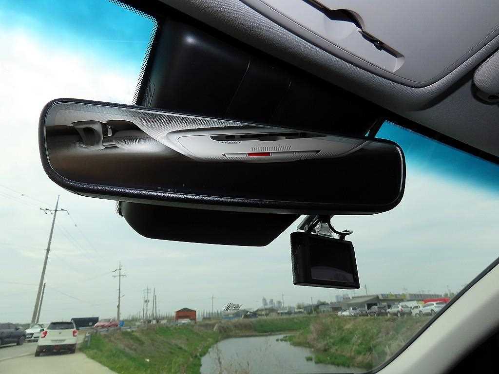 HYUNDAI Grandeur - Vista 12