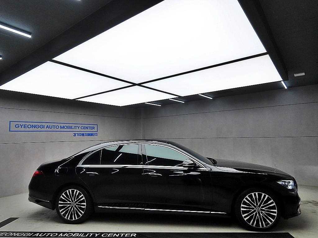 Mercedes Benz S Class - Vista 2