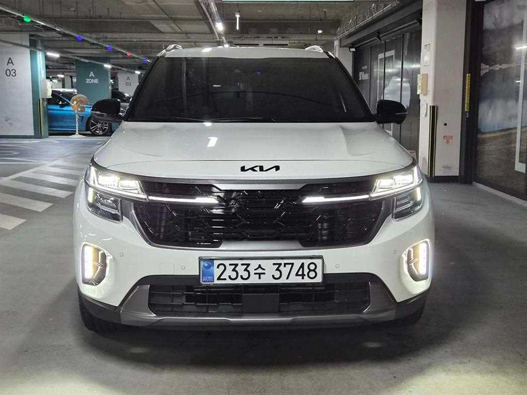 KIA Seltos - Vista 2