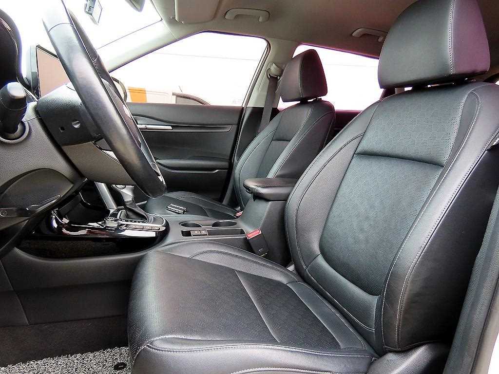 KIA Seltos - Vista 5