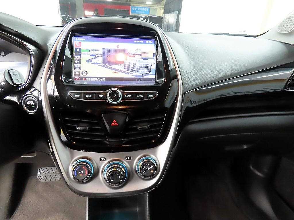 Chevrolet Spark 2017 Azul - Importación desde Corea - HF Imports Iquique - Foto 15