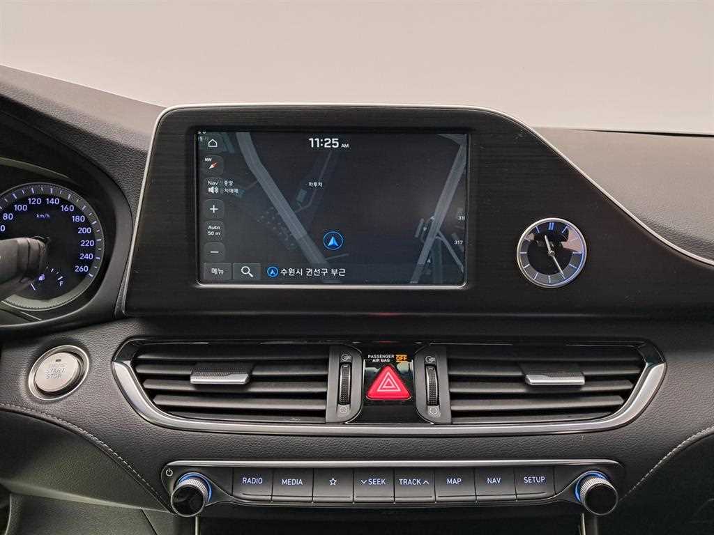 HYUNDAI Grandeur - Vista 9