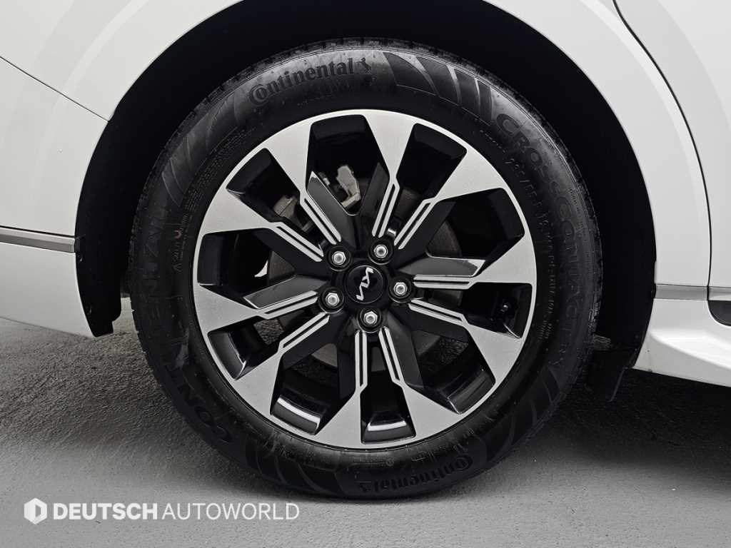 KIA Carnival - Vista 5