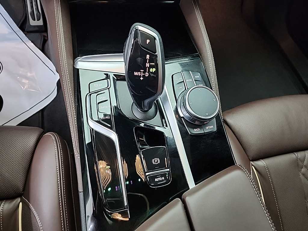 BMW 5 Series - Vista 8