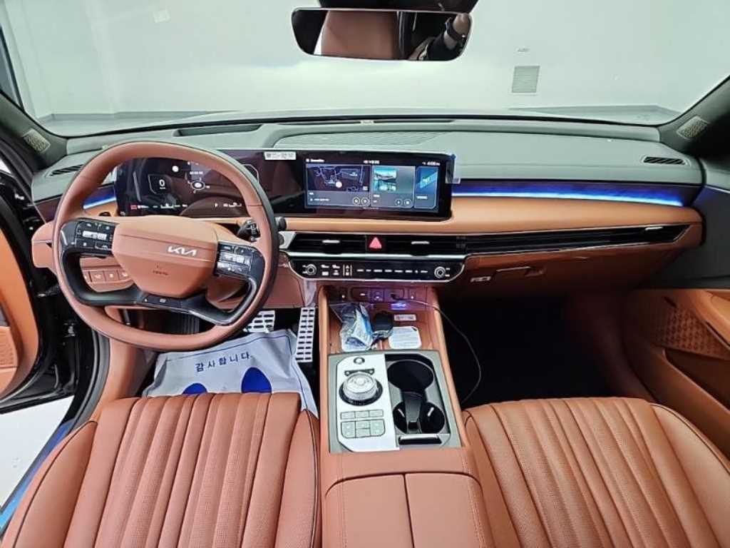 KIA K8 - Vista 7