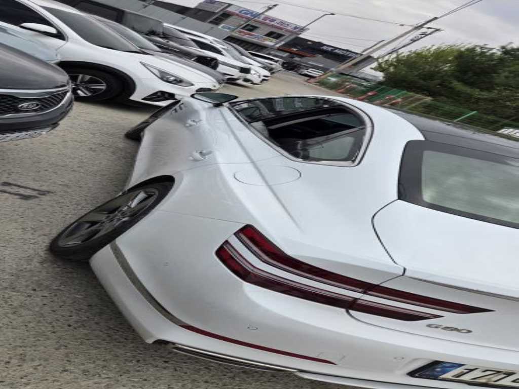 Genesis G80 - Vista 4