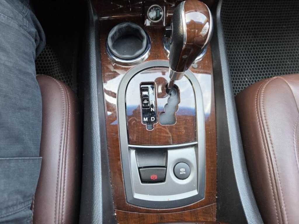 Ssangyong Rexton - Vista 8