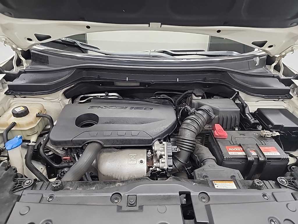 Ssangyong Tivoli - Vista 5