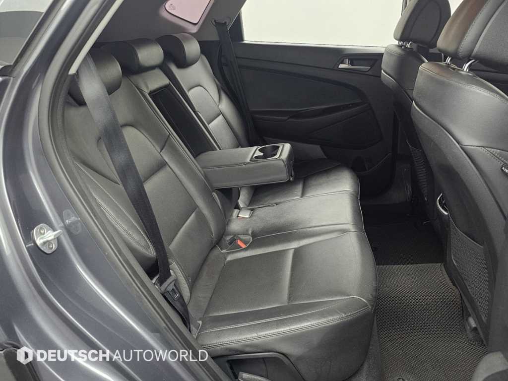 HYUNDAI Tucson - Vista 12