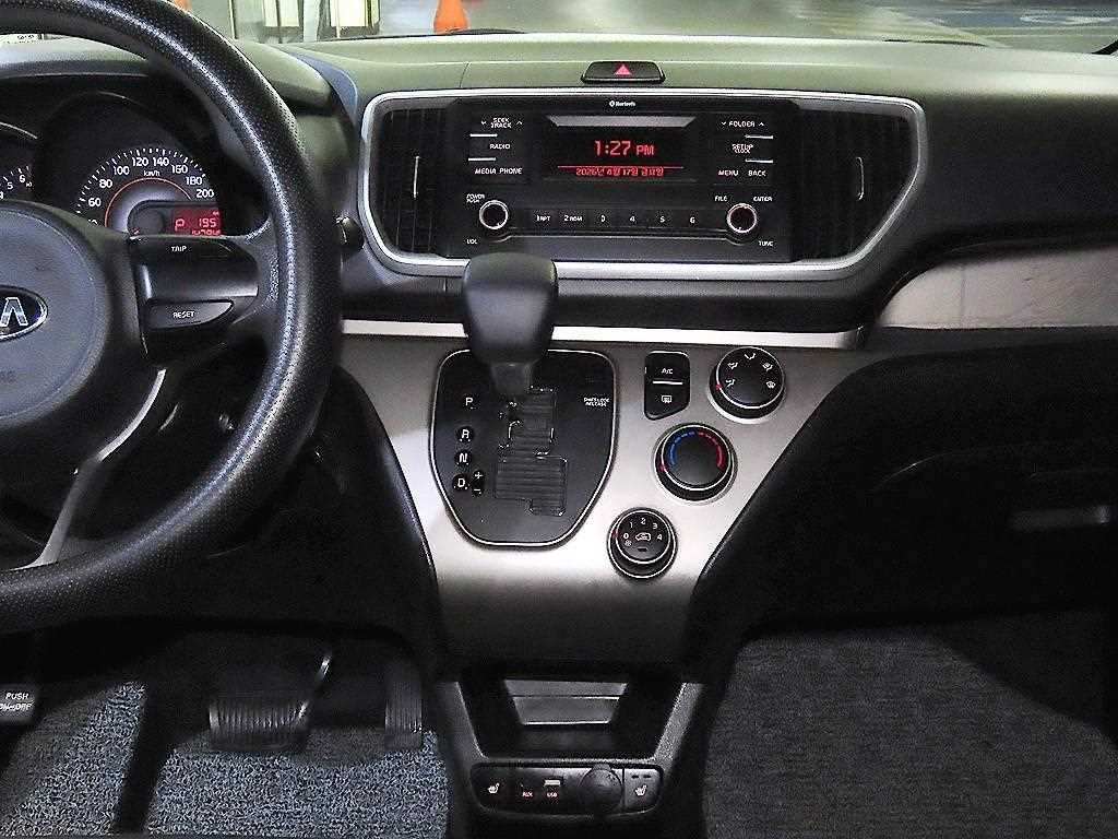 KIA Ray - Vista 11