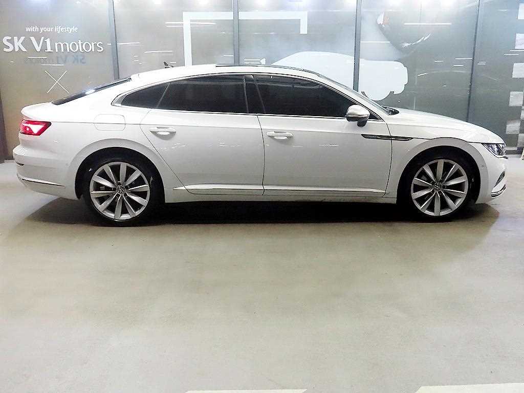 Volkswagen Arteon - Vista 3
