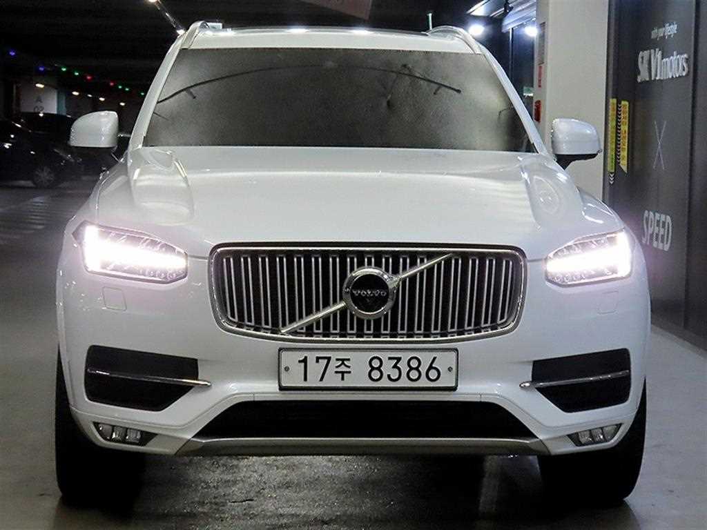 Volvo XC90 - Vista 2