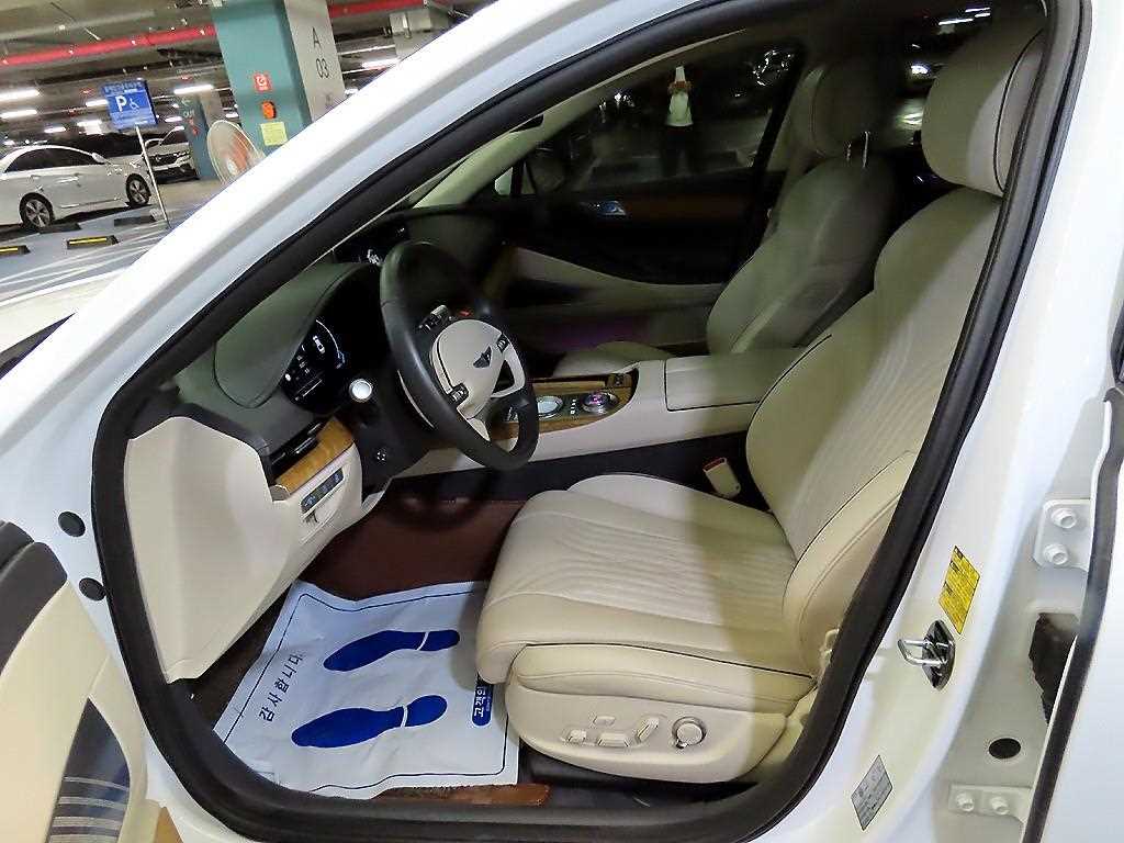 Genesis G80 - Vista 7