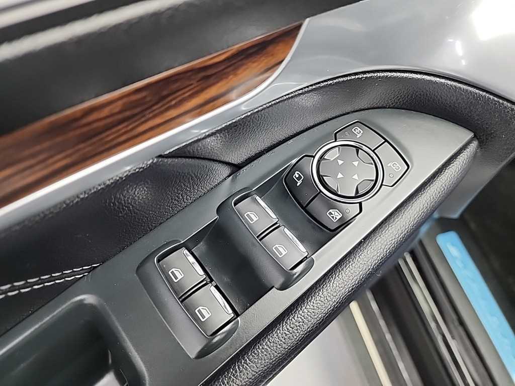 Ford Explorer 2018 Negro - Importación desde Corea - HF Imports Iquique - Foto 19