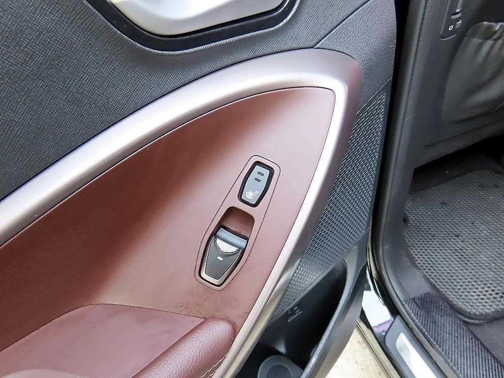 HYUNDAI Santa Fe 2017 Negro - Importación desde Corea - HF Imports Iquique - Foto 14