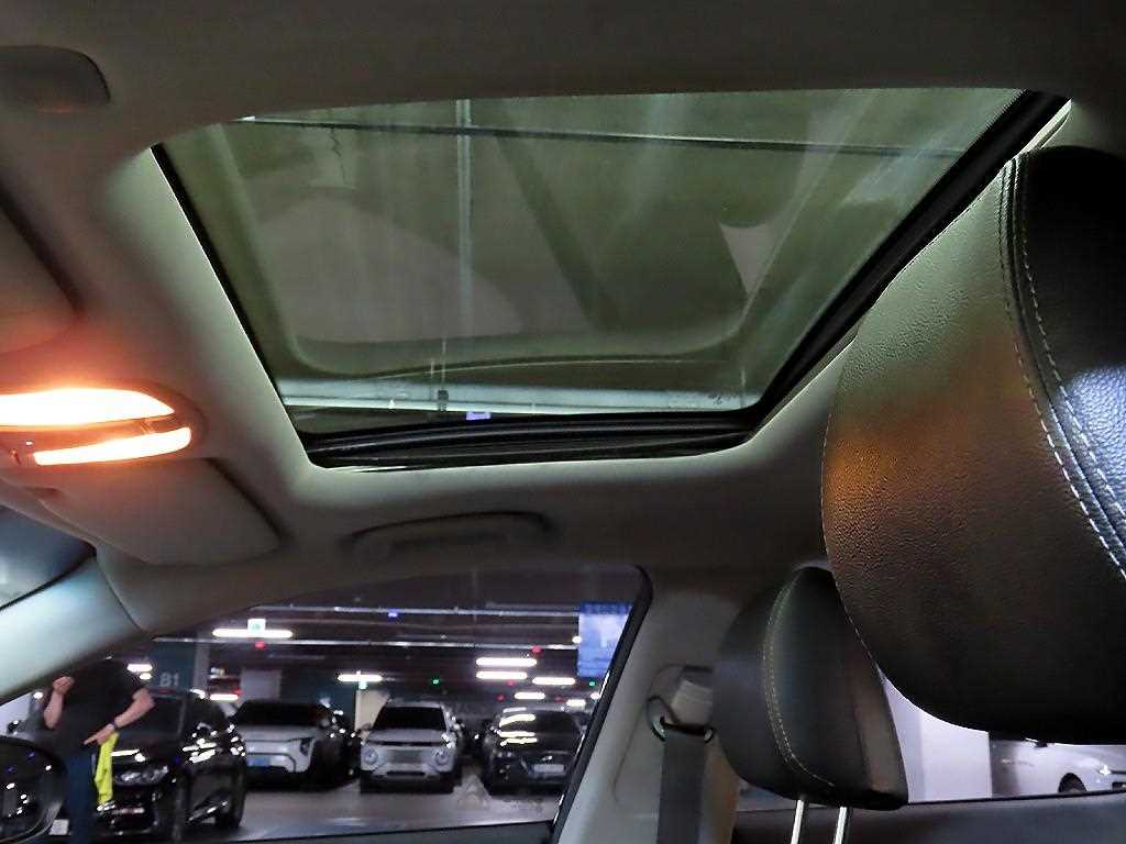 KIA K5 2011 Negro - Importación desde Corea - HF Imports Iquique - Foto 18