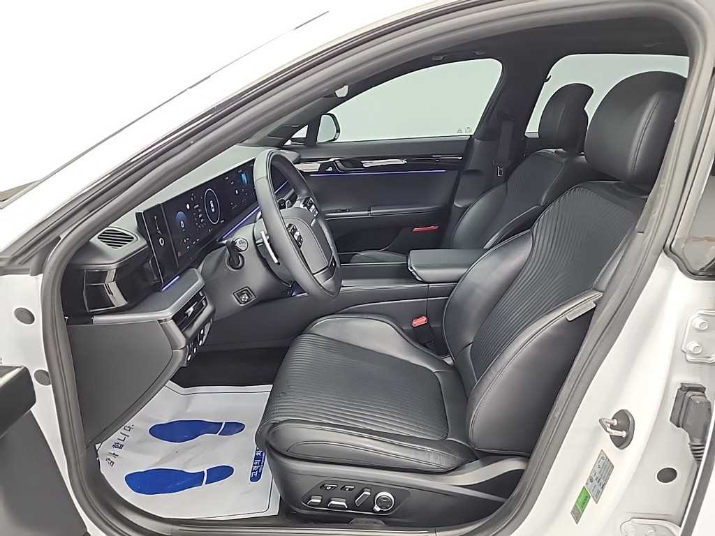 HYUNDAI Grandeur - Vista 11