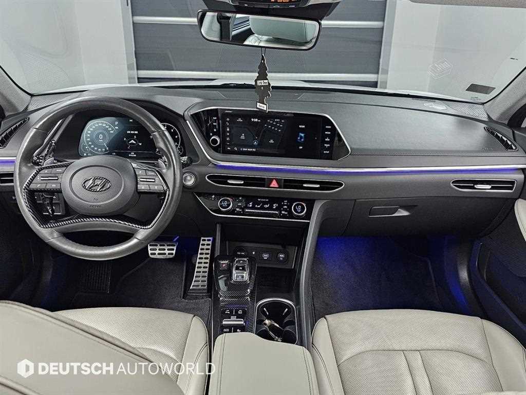 HYUNDAI Sonata - Vista 7