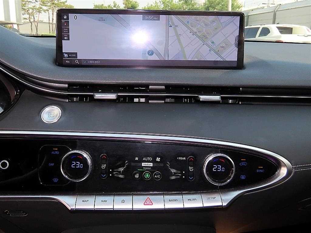 Genesis GV70 2021 Blanco - Importación desde Corea - HF Imports Iquique - Foto 14