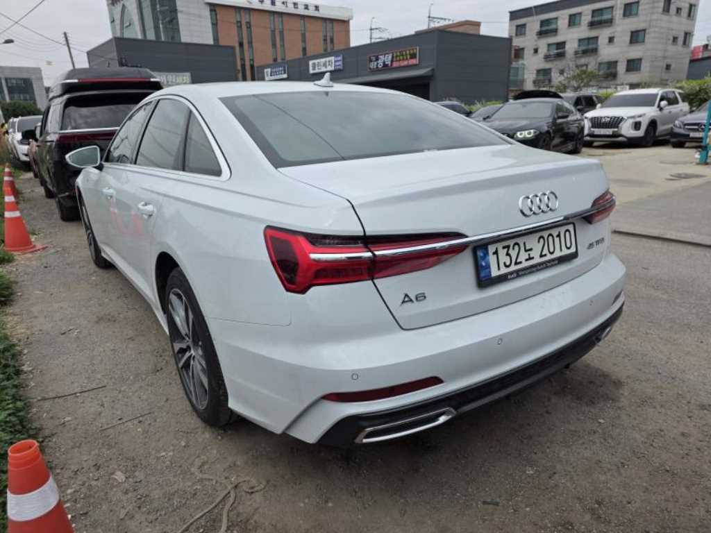 Audi A6 - Vista 4