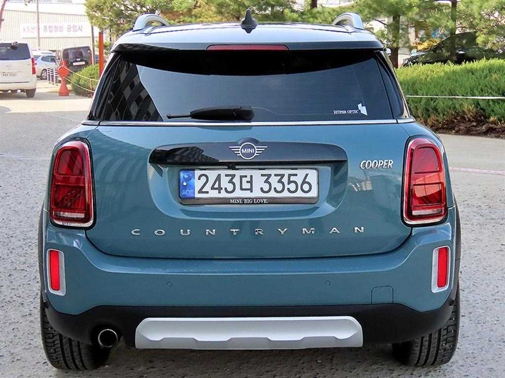 Mini Countryman - Vista 4