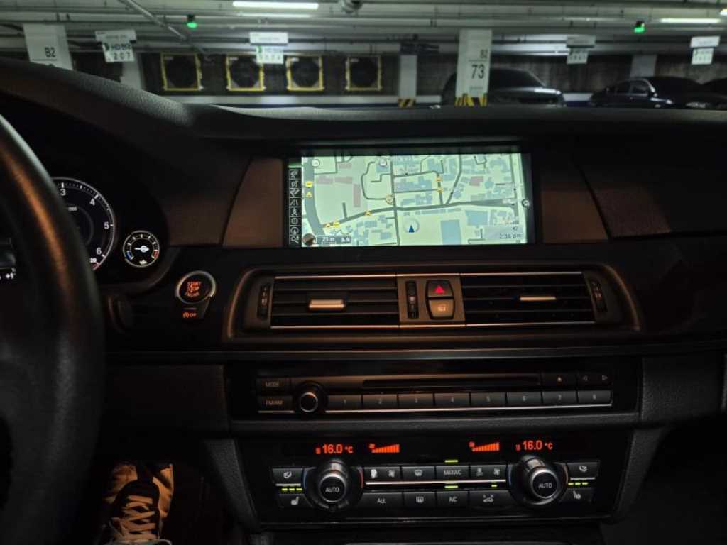 BMW 5 Series - Vista 7