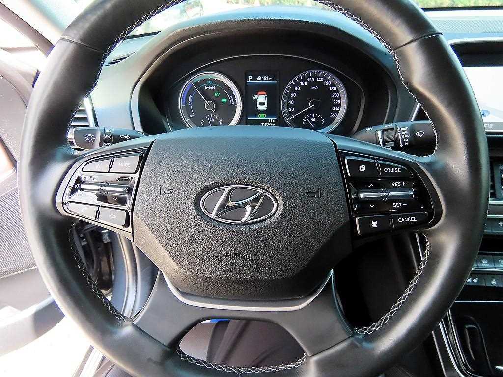 HYUNDAI Grandeur - Vista 8