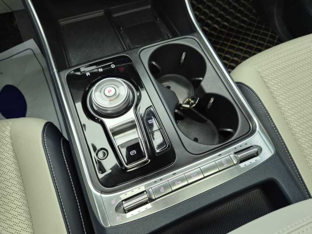 KIA Carnival 2024 Gris - Importación desde Corea - HF Imports Iquique - Foto 16