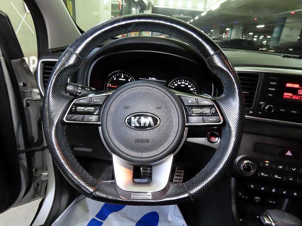 KIA Sportage - Vista 8