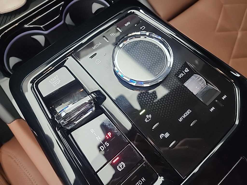 BMW 5 Series - Vista 8