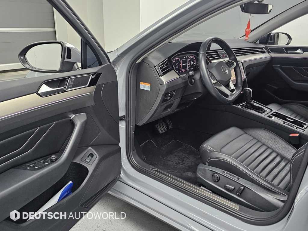Volkswagen Passat - Vista 11