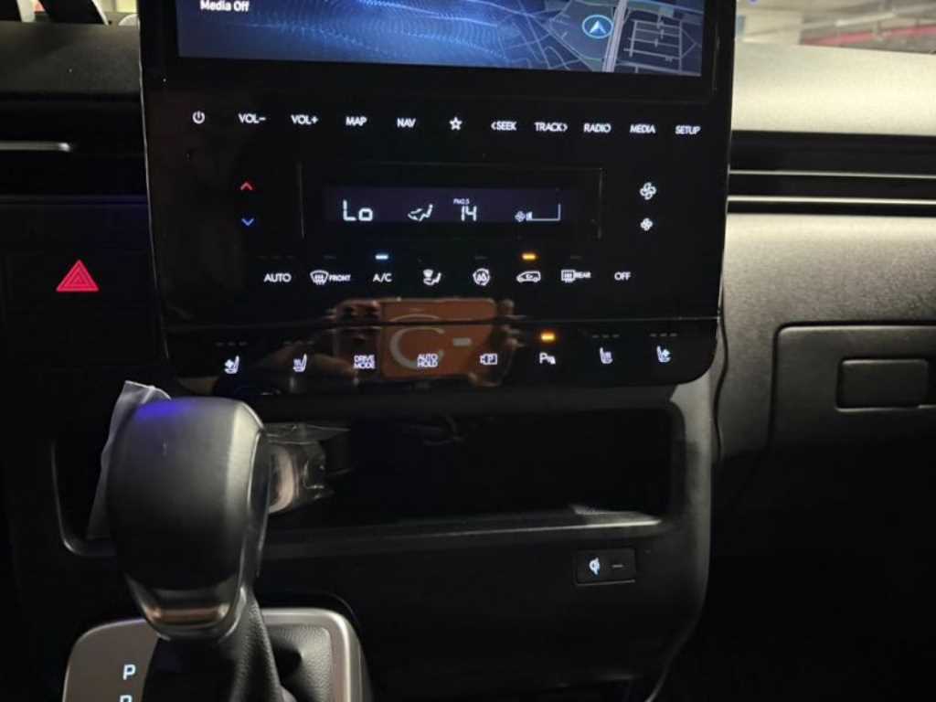 HYUNDAI Staria - Vista 10